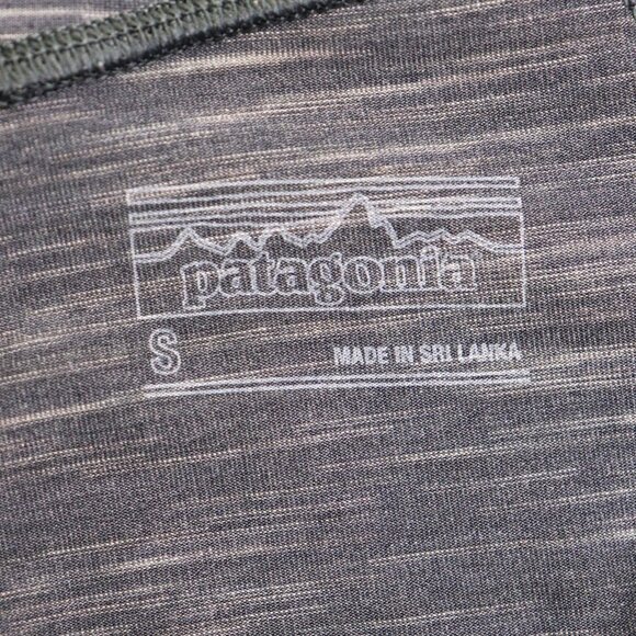 Patagonia‎ Centered Crops Mid Rise Cropped Capri Leggings Space Dye Gray Small - Picture 7 of 8